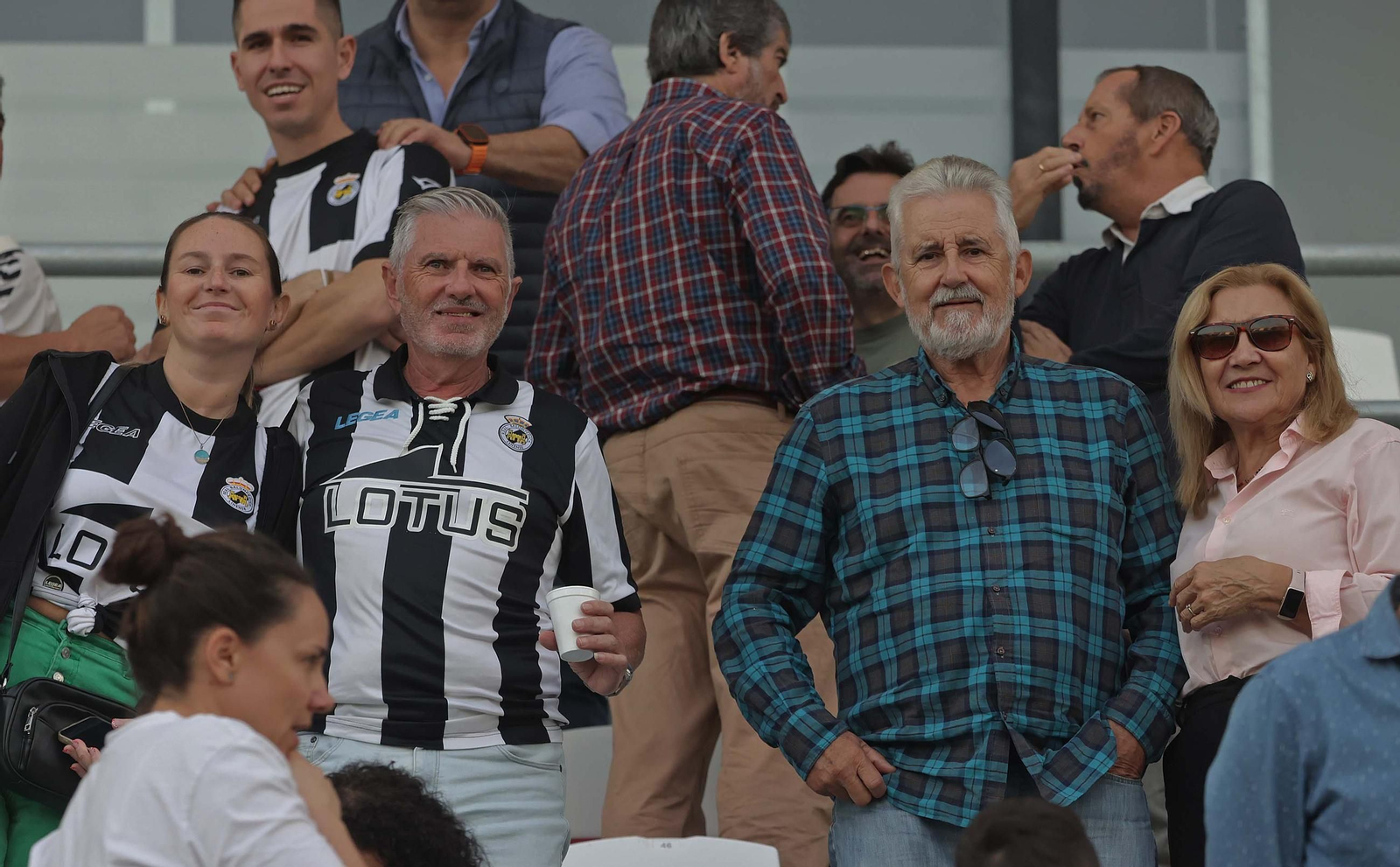 Búscate en el Ciudad de La Línea durante el Balona - Orihuela
