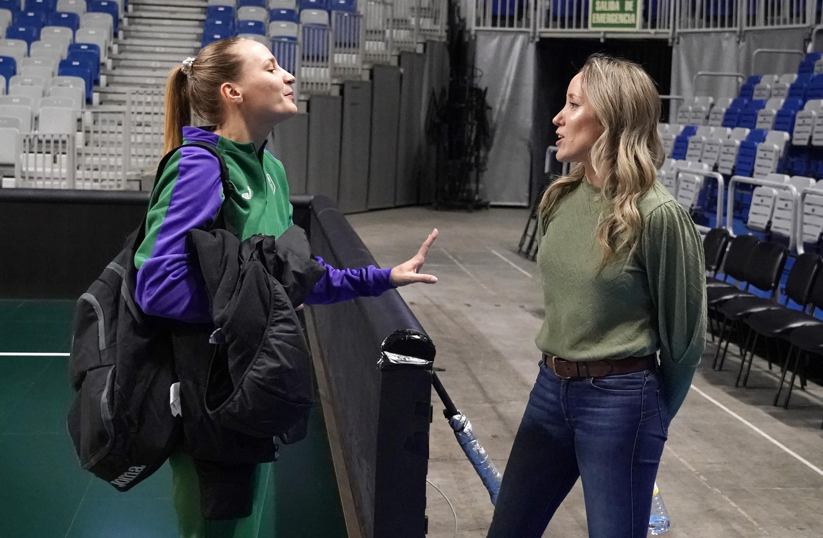 El Unicaja Femenino se prepara en el Carpena El Unicaja Femenino se prepara en el Carpena