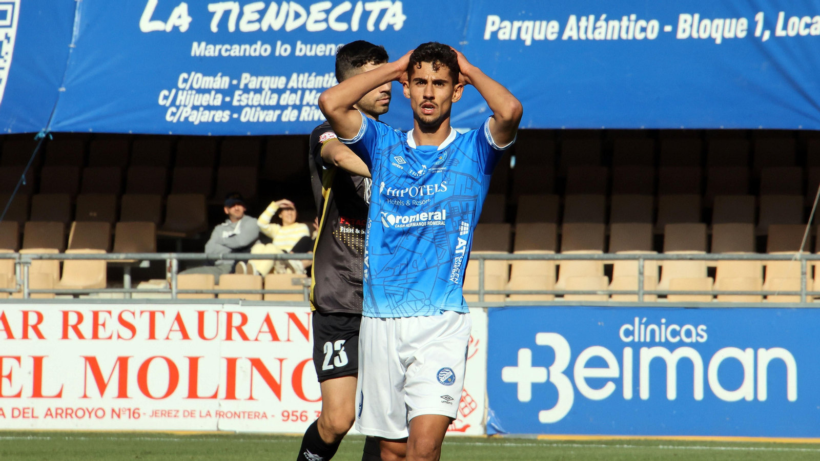 Imágenes del Xerez DFC - Conil CF en Chapín