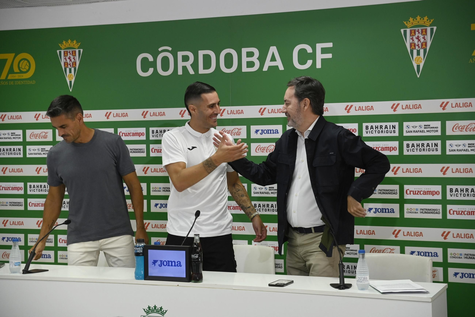 Las mejores fotos de la presentación de Sergi Guardiola y Dalisson como jugadores del Córdoba CF