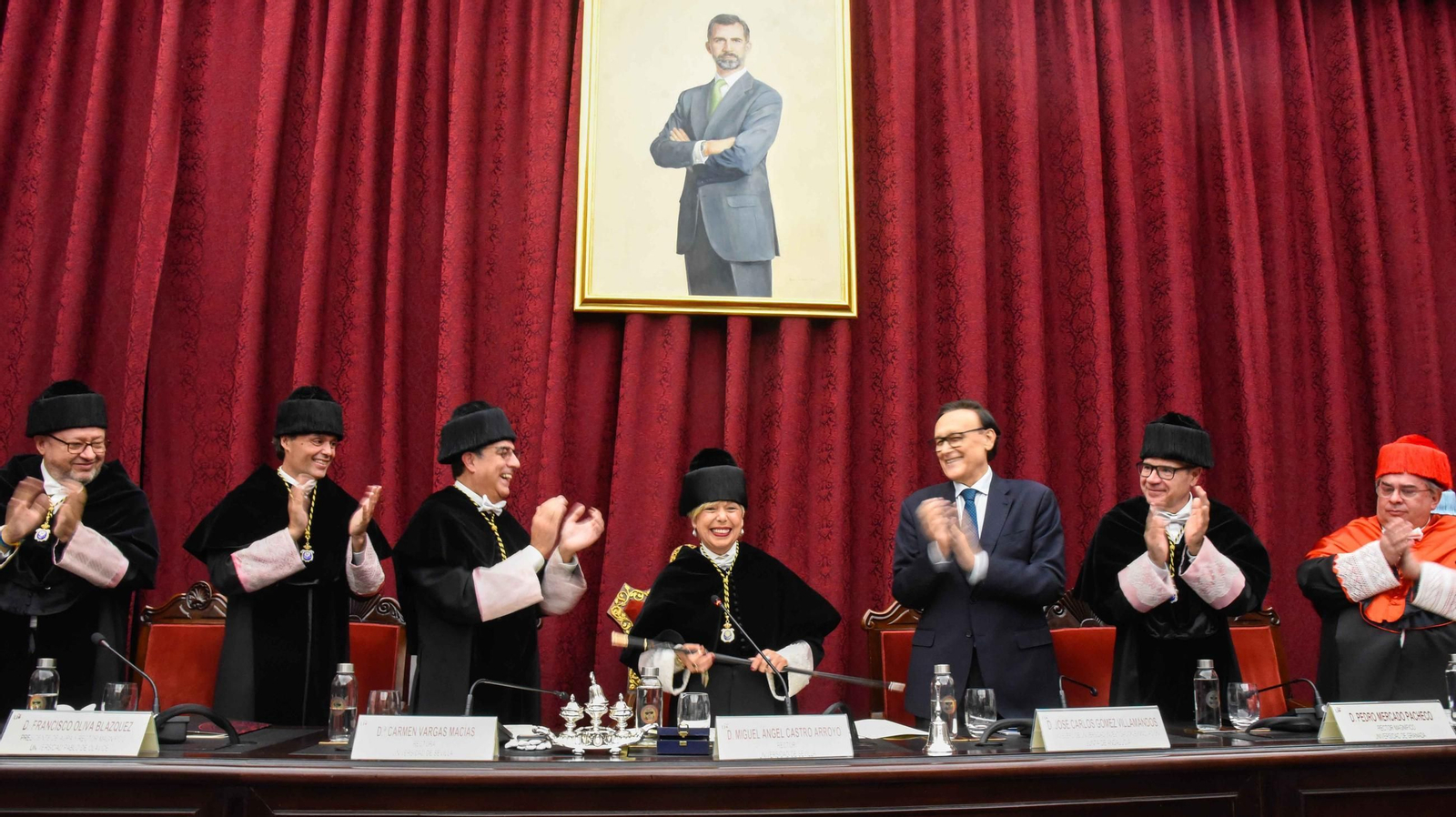 Acto de investidura de la nueva rectora de la US, Carmen Vargas