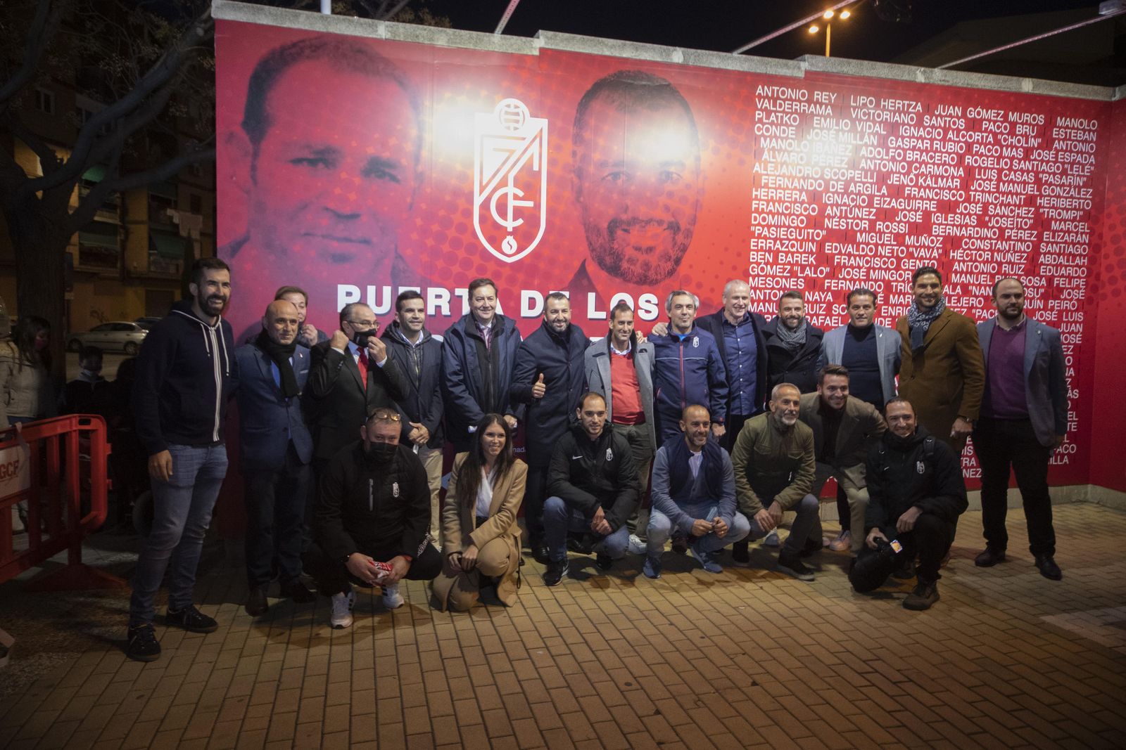 Fotos: Inauguración del espacio de Diego Martínez en la Puerta de los Entrenadores