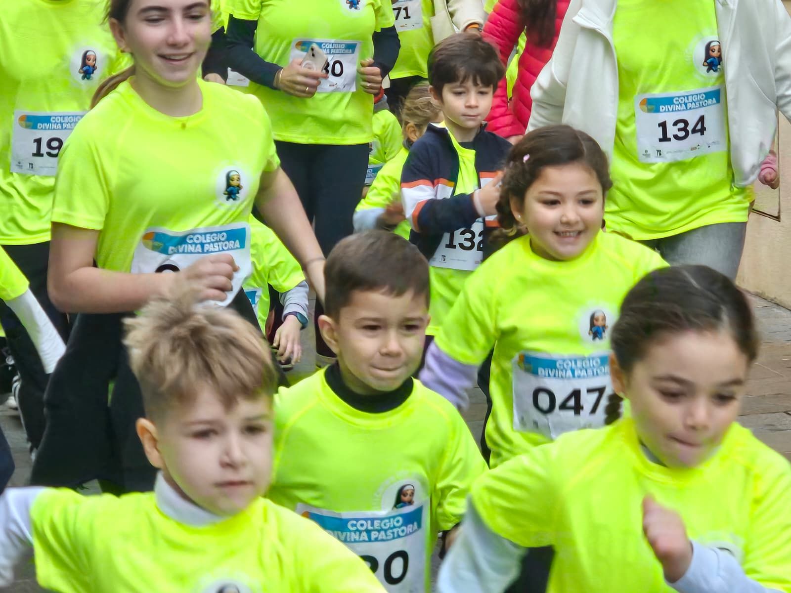 El Colegio Divina Pastora de Córdoba celebra su III Carrera Mª Ana Mogas