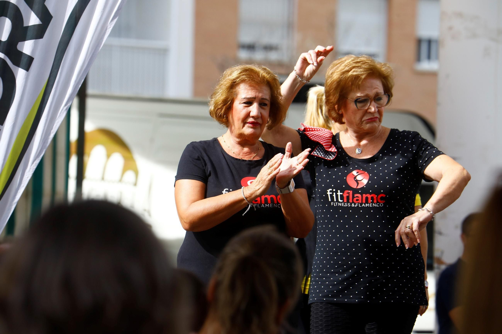 Las peñas celebran su tradicional perol en las Setas, en imágenes