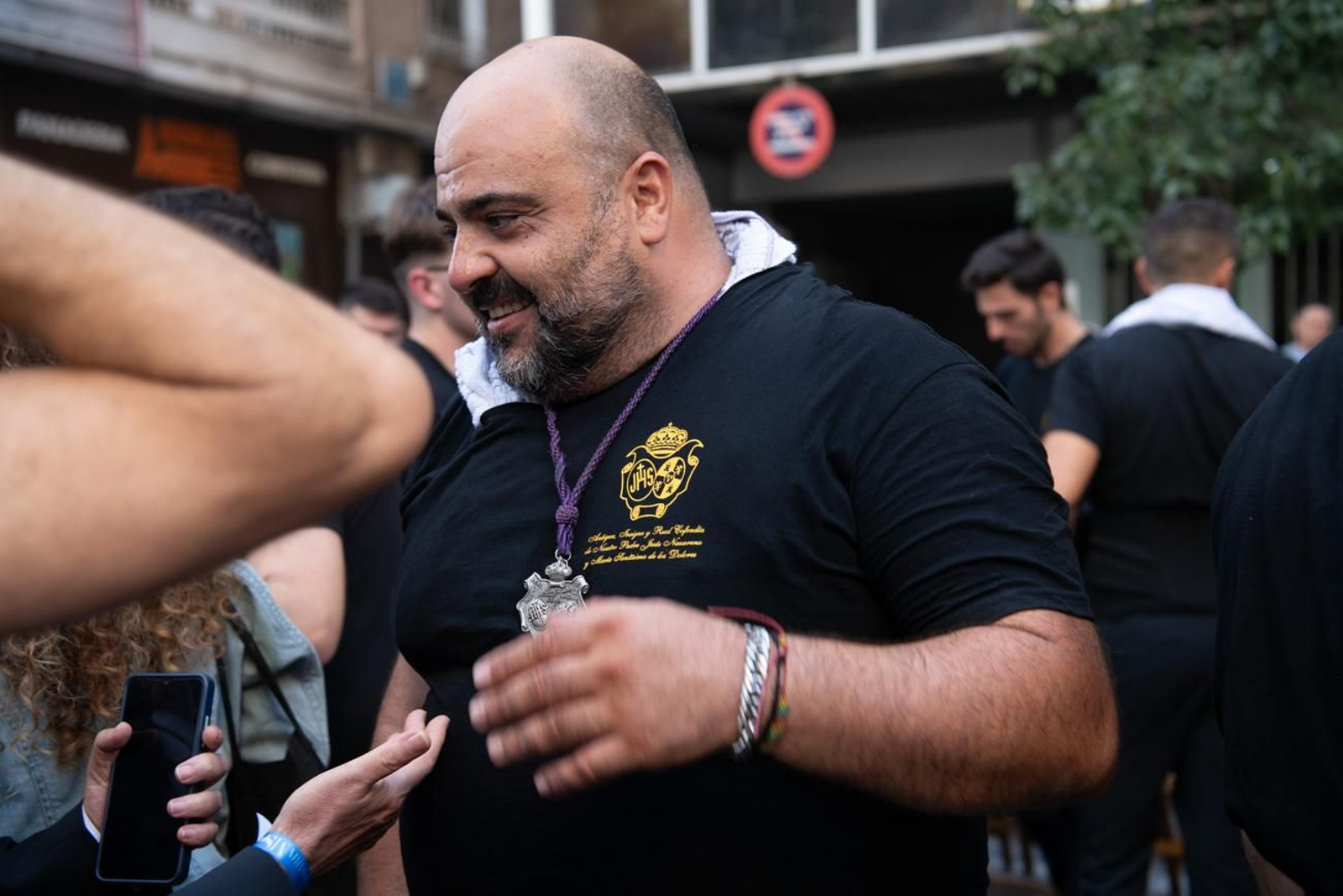 El pueblo de Jaén abraza con solemnidad a El Abuelo en la Magna, en imágenes