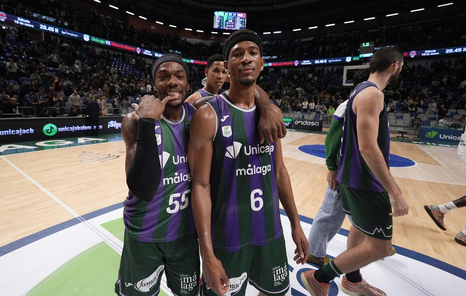 Perry y Taylor, tras ganar al Zaragoza Perry y Taylor, tras ganar al Zaragoza