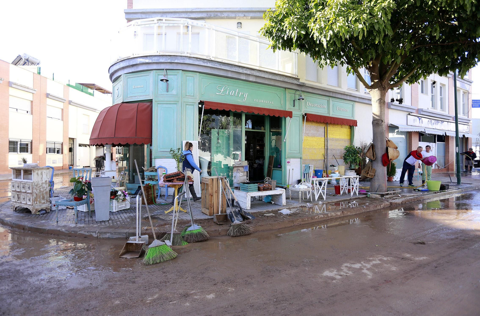 Las fotos de Campanillas un día después de la inundación Las fotos de Campanillas un día después de la inundación