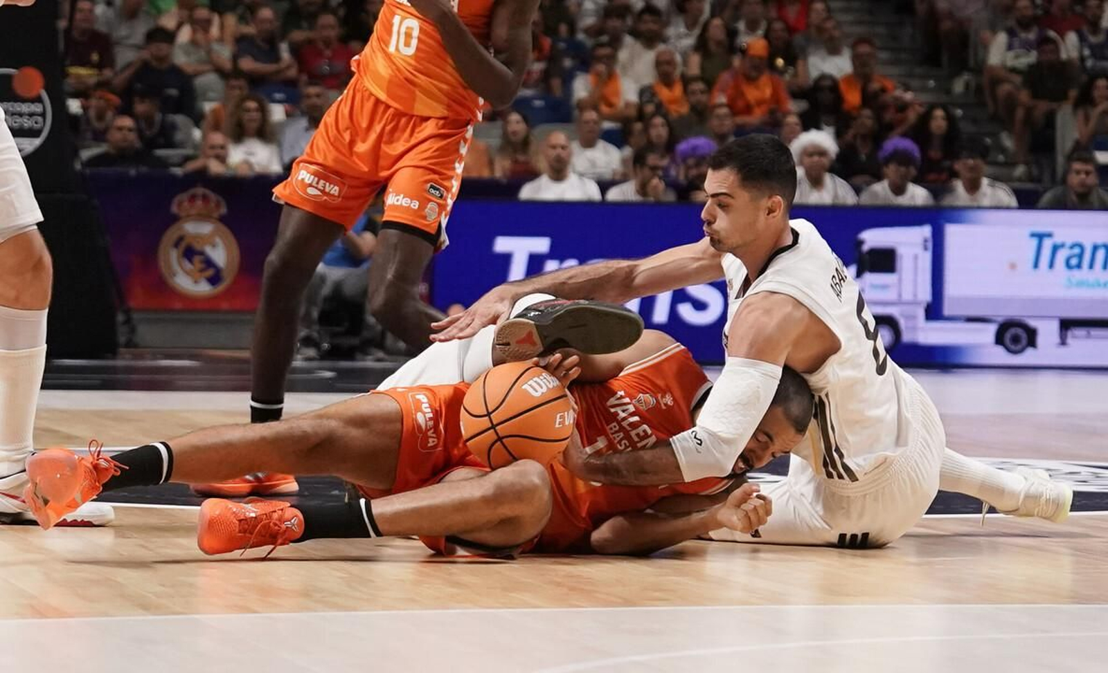 Las fotos del Real Madrid-Valencia Basket, final de la Supercopa