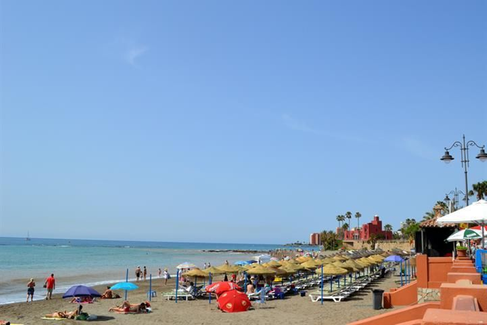 La playa de Santa Anam en Benalmádena.