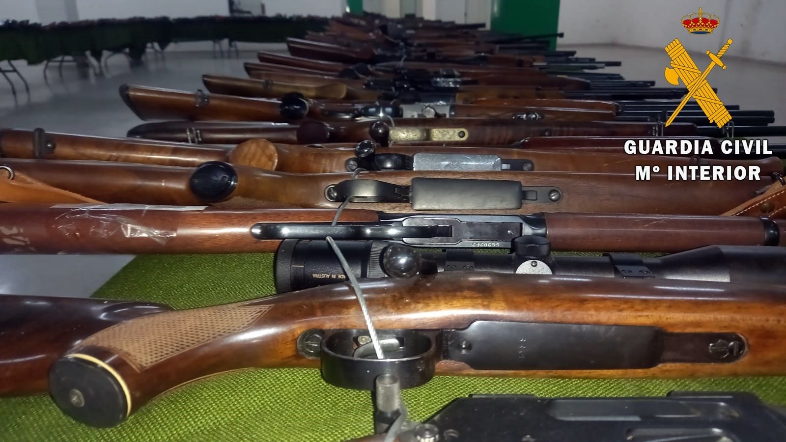 Última subasta de armas en la Comandancia de la Guardia Civil de Almería