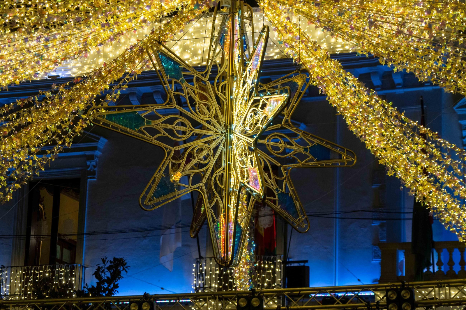 Así son las luces de Navidad de Granada: las mejores fotos