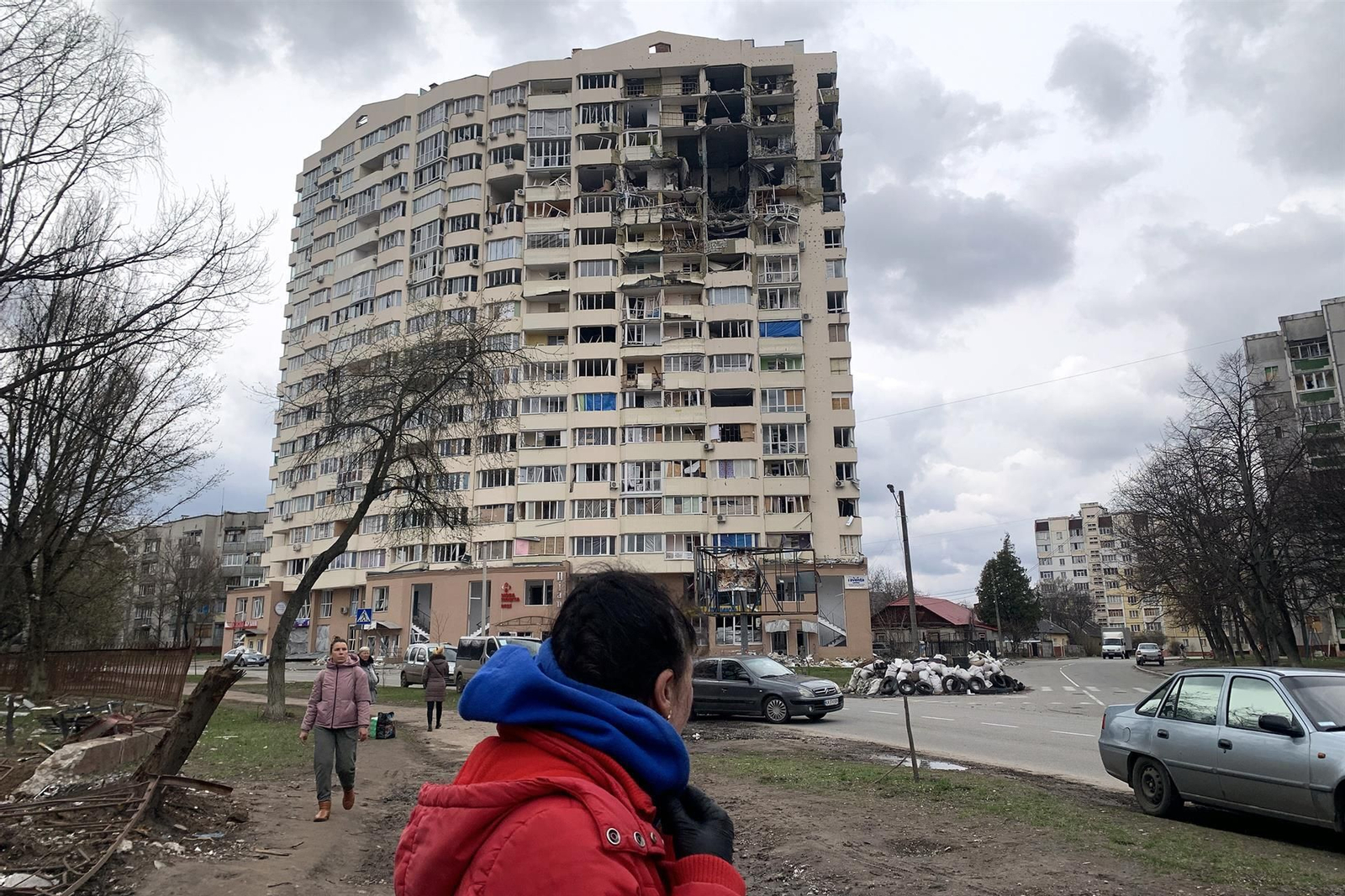 La localidad ucraniana de Chernigov fue la puerta de entrada del Ejército ruso para invadir el centro del país y llegar a Kiev. También ahí dieron sus últimos coletazos al completar la retirada al norte.