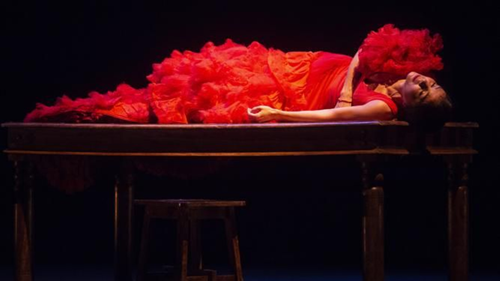 Una imagen del espectáculo de Olga Pericet.