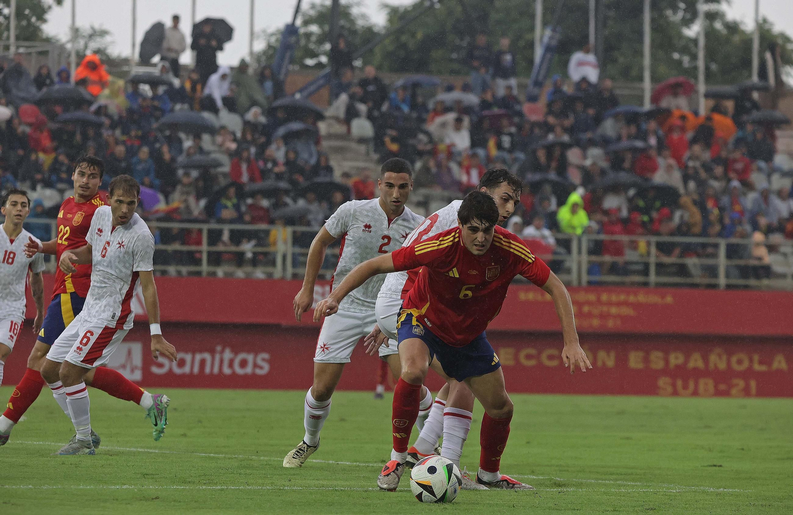 Las mejores fotos del España - Malta sub-21 en Algeciras