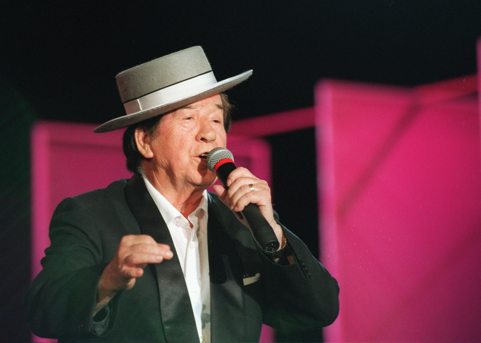 El intérprete torrecampeño Juan Valderrama amplió la nómina flamenca de los cantes del campo.