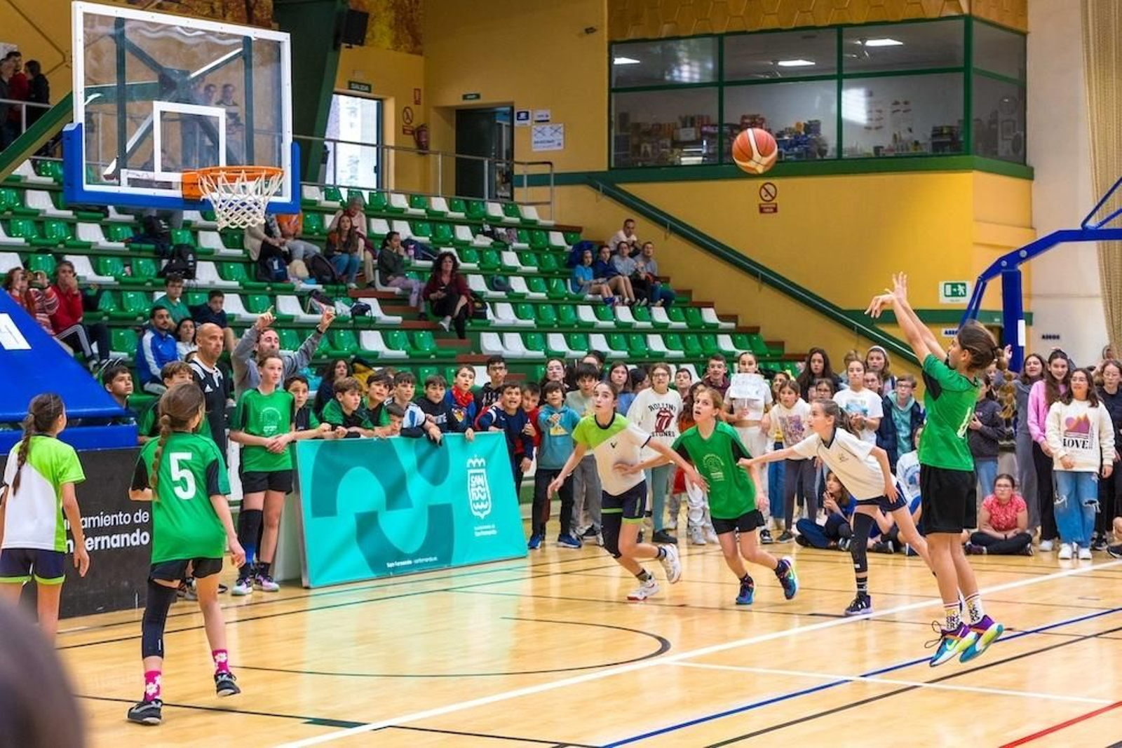 Torneo local 3x3 del Minibasket con colegios de San Fernando.