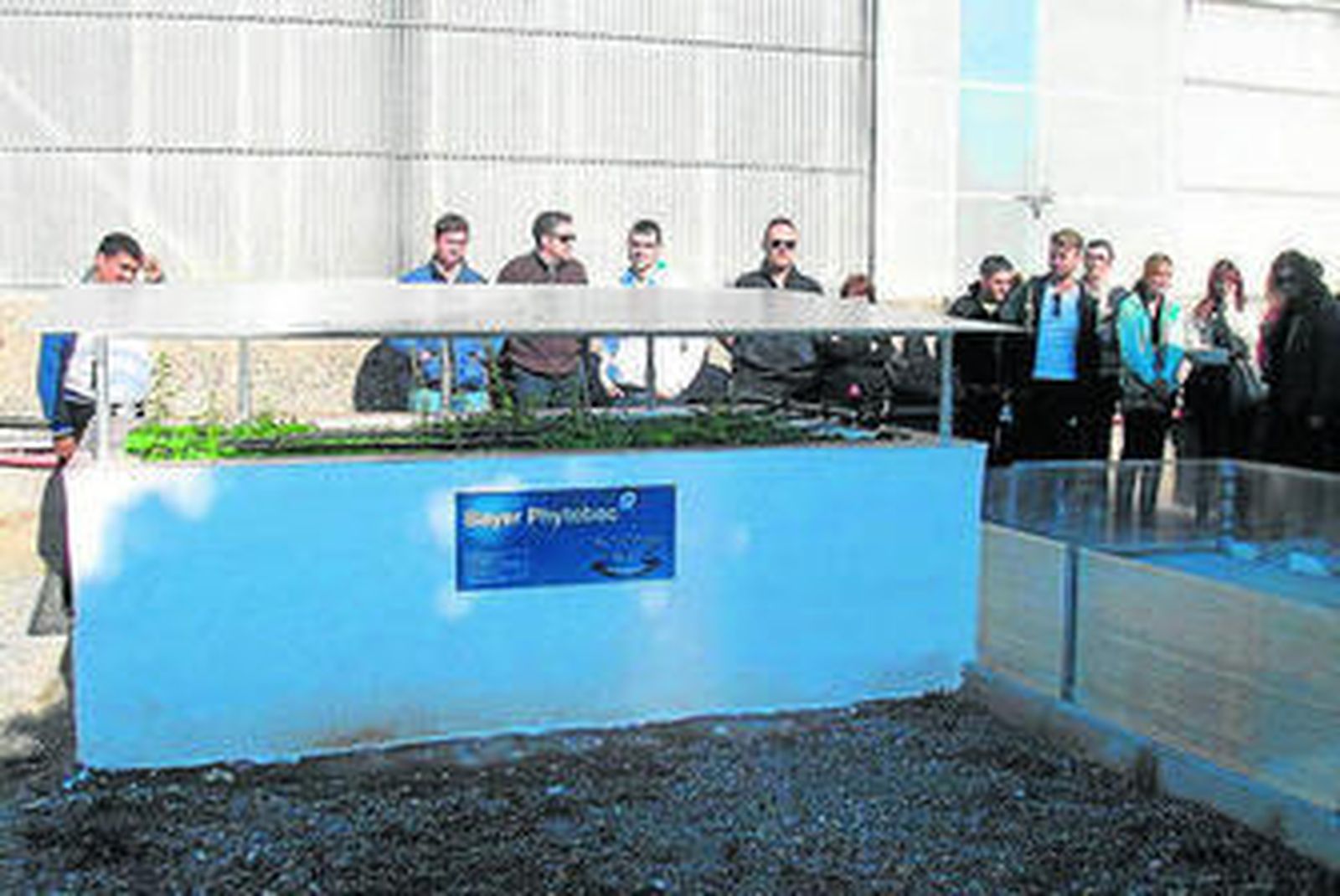 Dispositivo del Phytobac en el centro del Ifapa de La Mojonera.