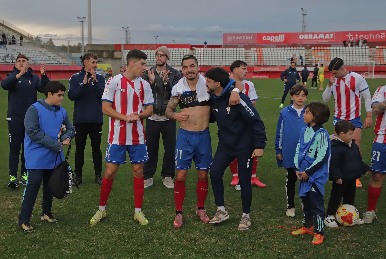 Las mejores fotos del Algeciras - Betis Deportivo de Primera Federación