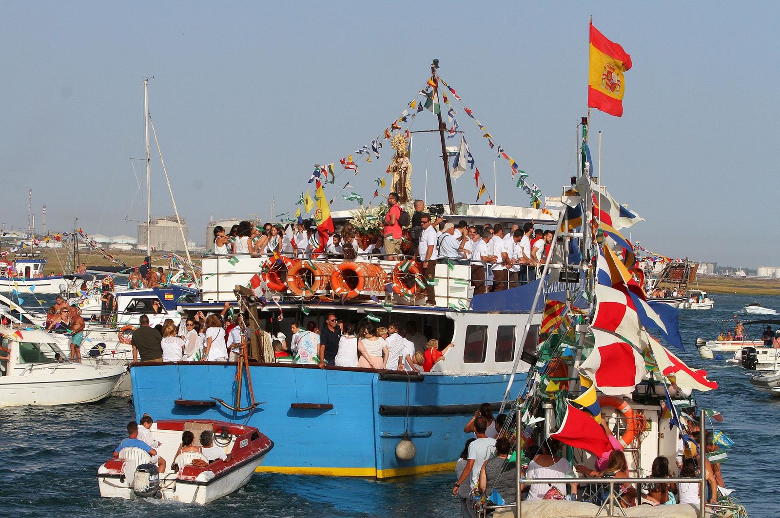 Imágenes de la procesión de la Virgen del Carmen en Punta Umbría