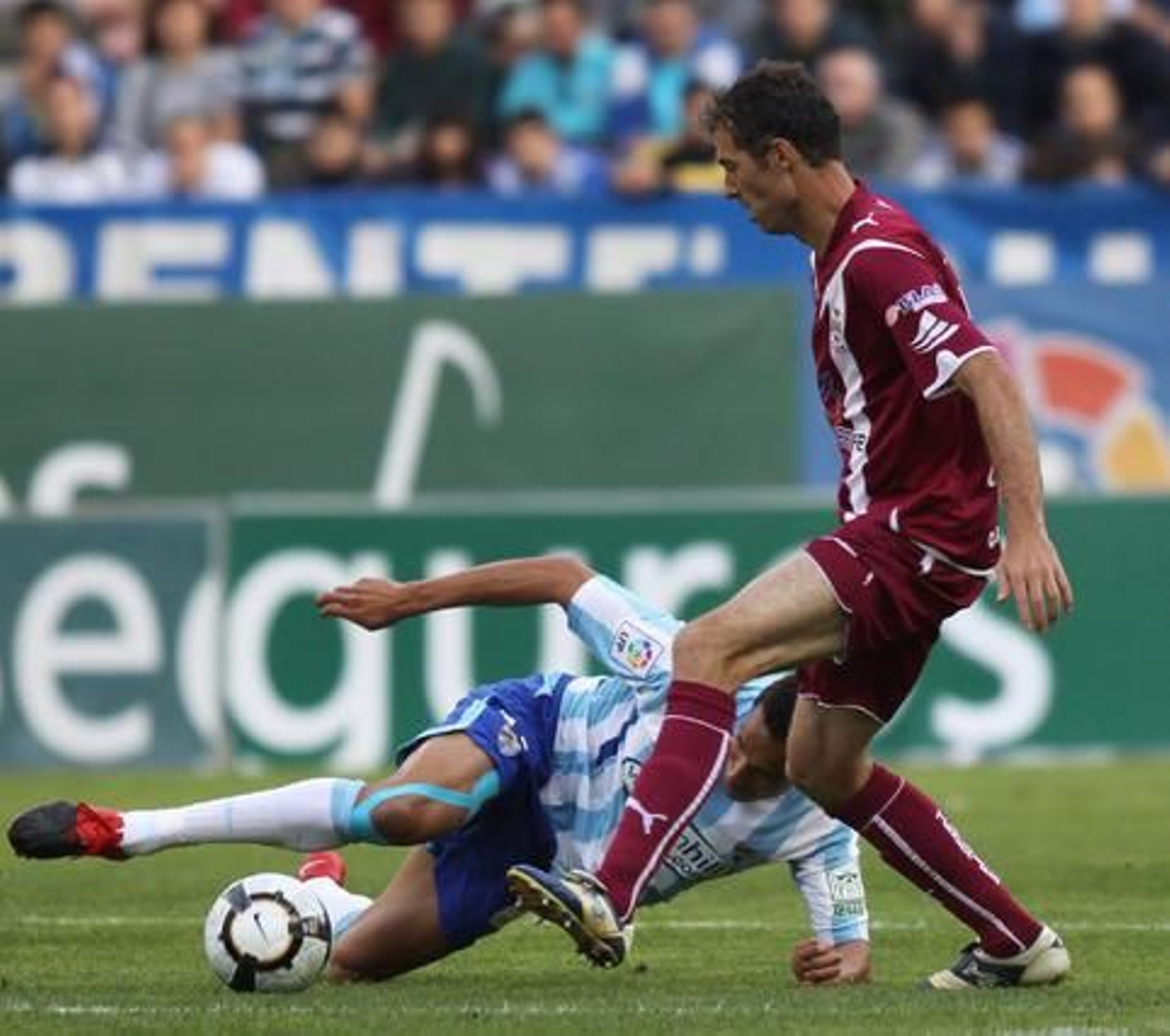 El Málaga empata en casa ante el Tenerife. / Migue Fernández