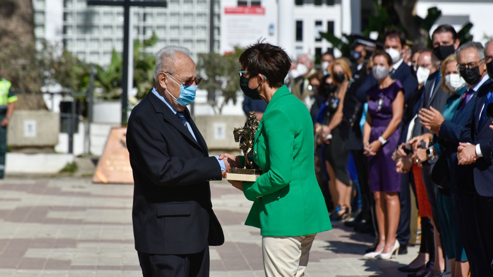 Las fotos de los actos de la Guardia Civil en Tarifa por la festividad de la Virgen del Pilar