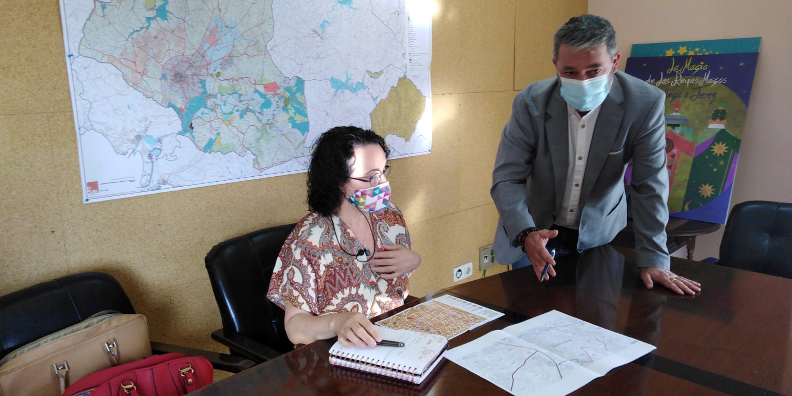 Un momento de la reunión con Acoje.