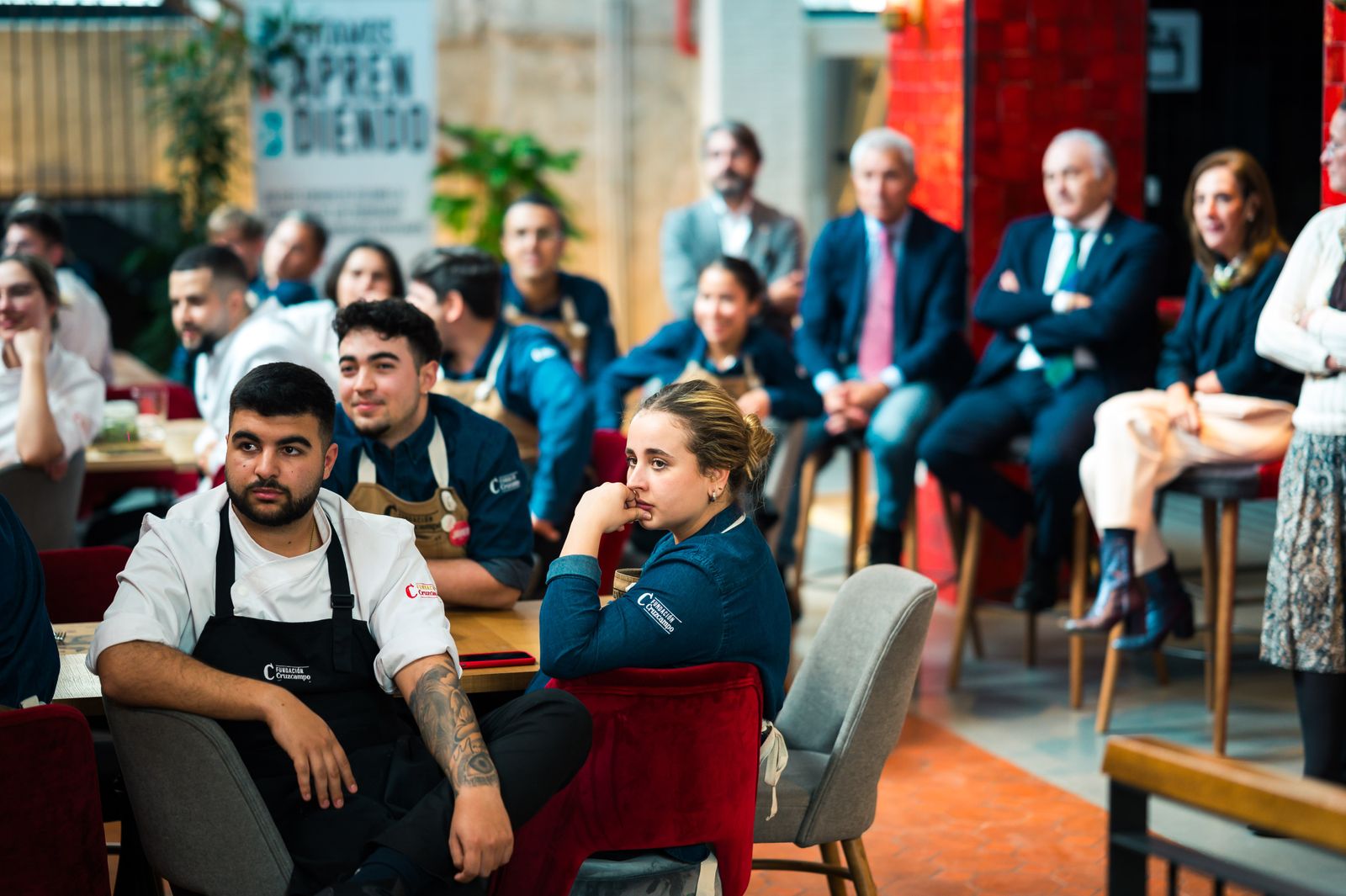 Las fotos de jugadores del Betis y del Sevilla en la Cruzcampo