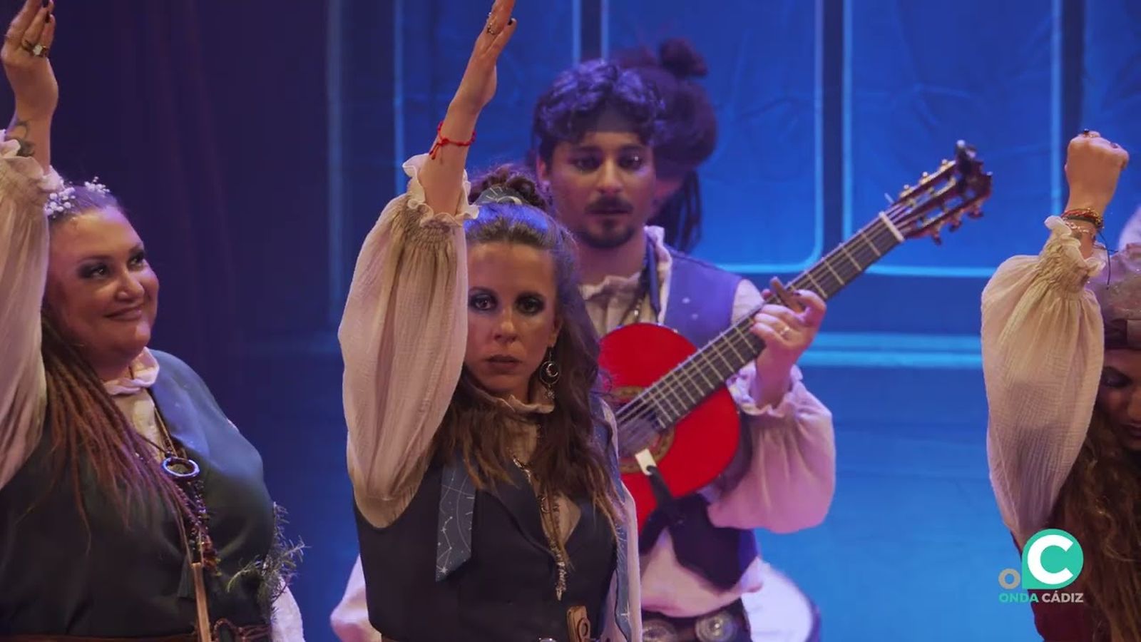 Comparsa 'Las taradas' en las preliminares del COAC 2026