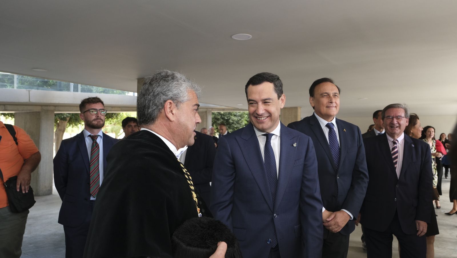 El Presidente de la Junta Juanma Moreno, inaugura el curso universitario andaluz en Almería