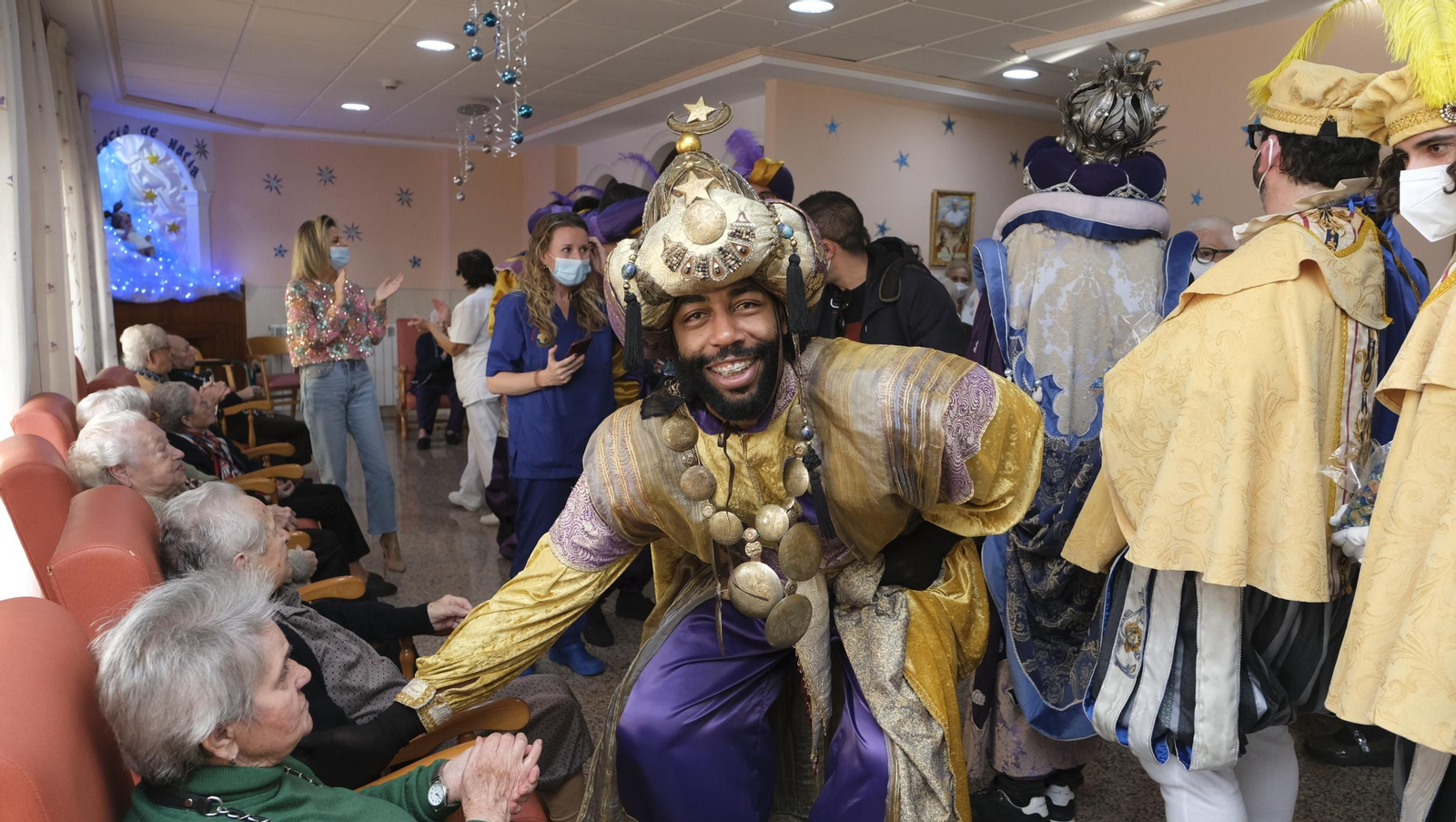 Los Reyes Magos en la Residencia Santa Teresa Jornet