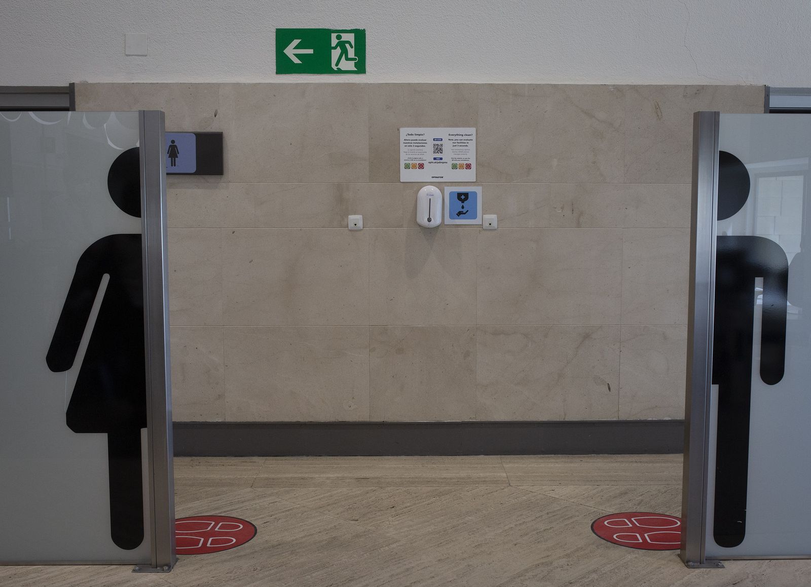 El aeropuerto de Sevilla, en imágenes