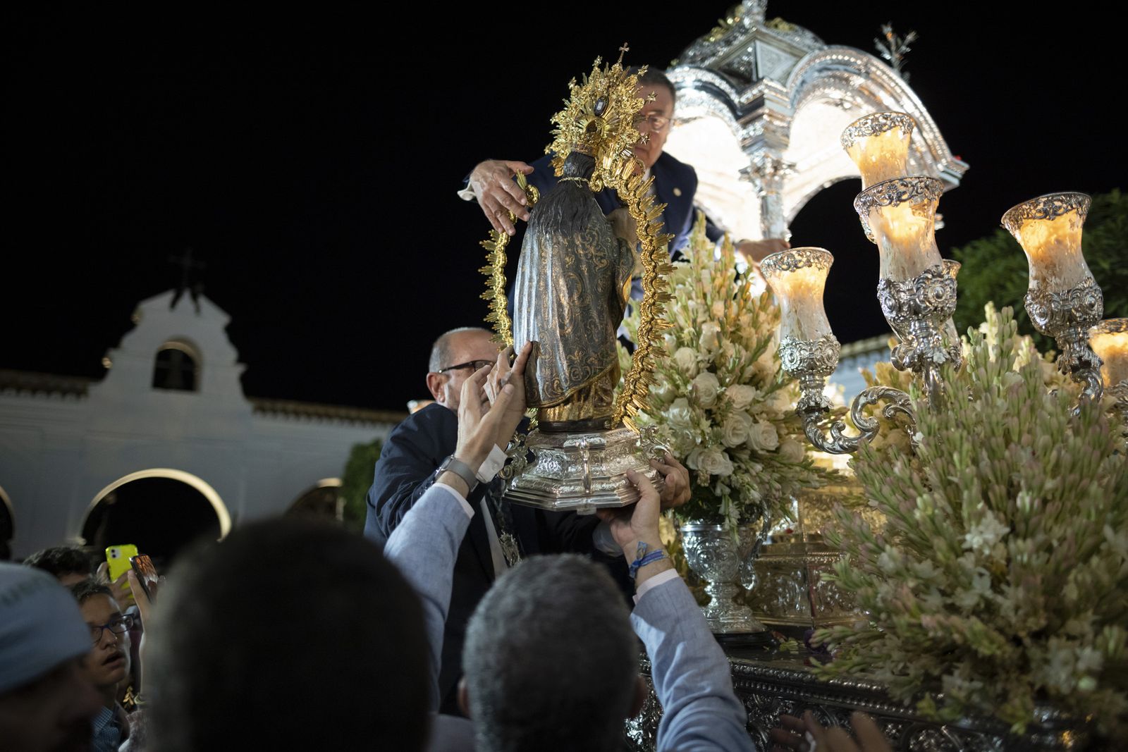 Imágenes de la recogida de la Virgen de la Cinta 2022