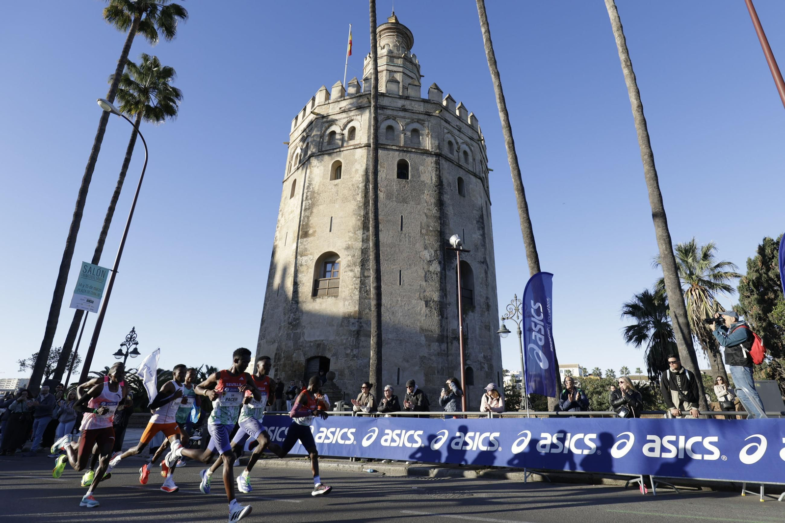 Búscate en el Zurich Maratón de Sevilla 2025