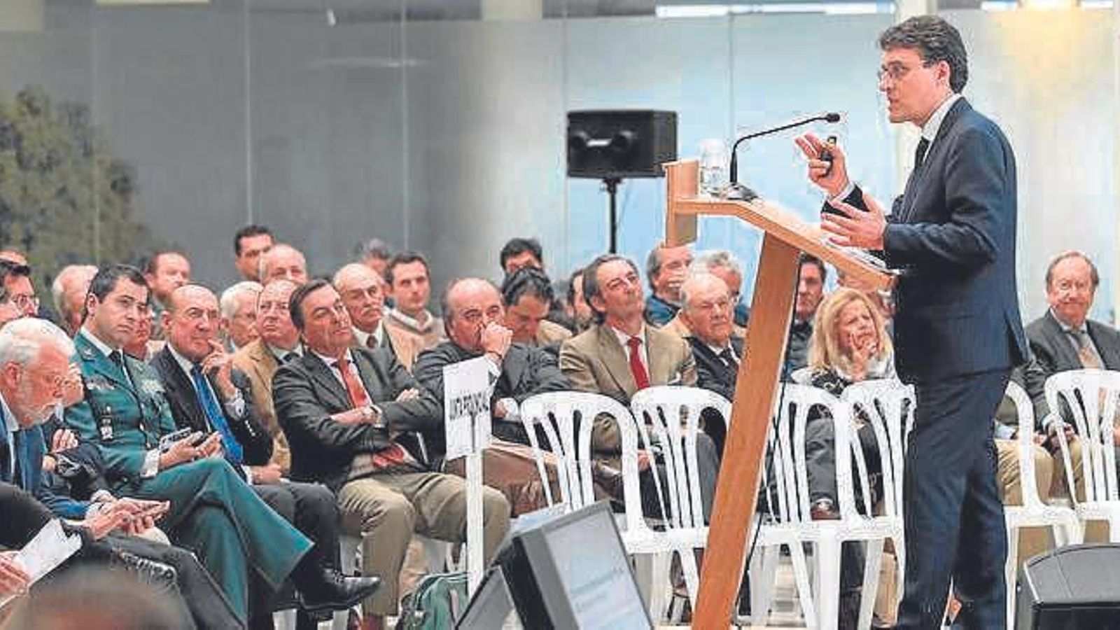 El secretario general de Agricultura del Ministerio, Fernando Miranda, ayer durante la conferencia.