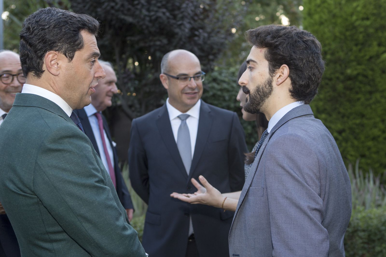 Las imágenes de la entrega de la Beca Manuel Olivencia