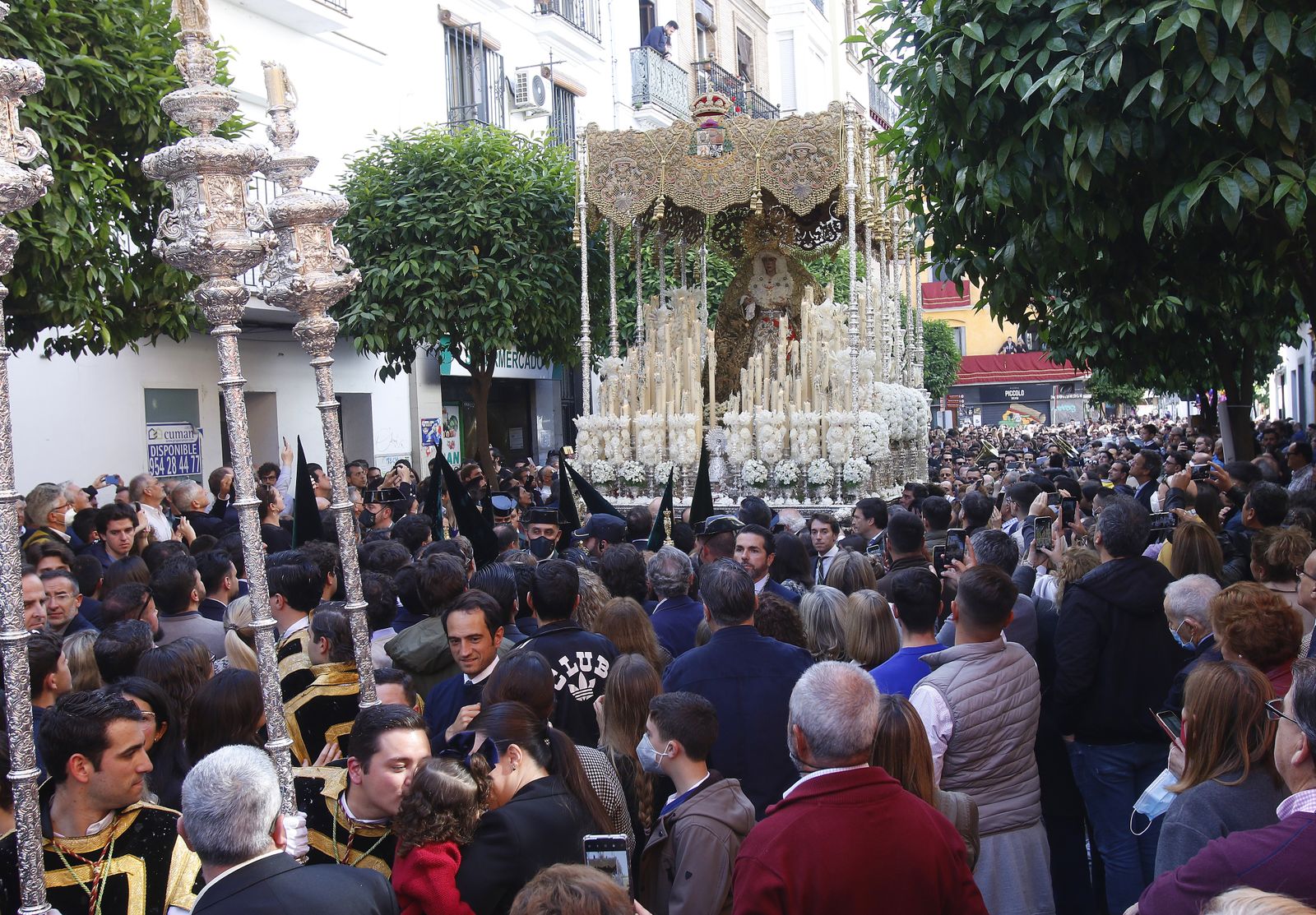 LA MACARENA, por la mañana