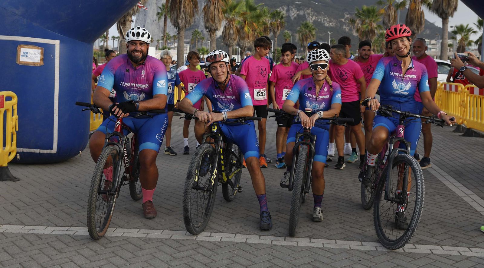 Las fotos de la VIII Carrera de la Mujer de La Línea