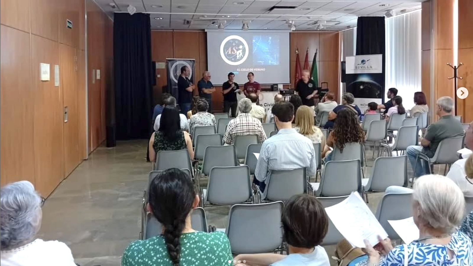 Jornada 'El Cielo del Mes' organizada por Astronomía Sevilla el pasado año.