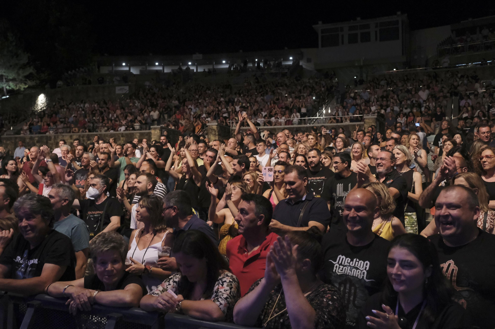 El concierto de Medina Azahara en el Festival de la Guitarra de Córdoba, en fotografías