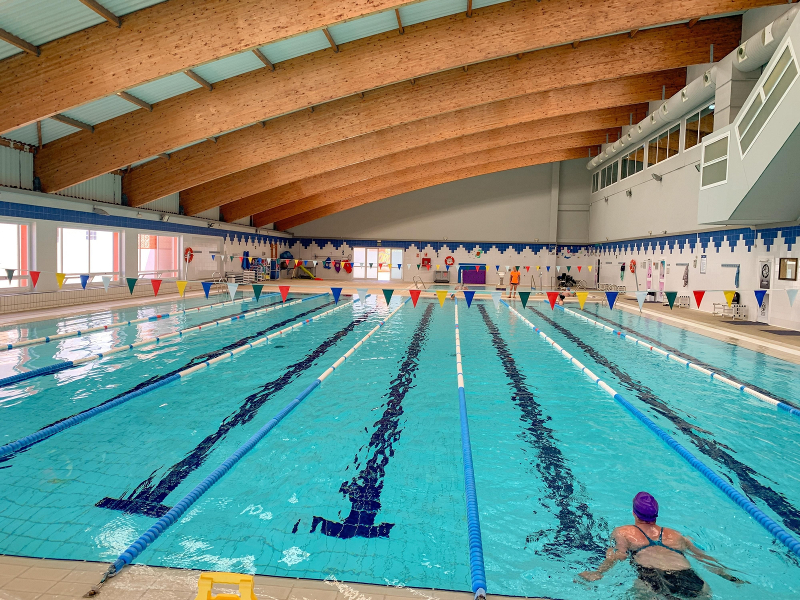 La piscina del antiguo club de hielo de Benalmádena ya oferta los cursos acuáticos. La piscina del antiguo club de hielo de Benalmádena ya oferta los cursos acuáticos.