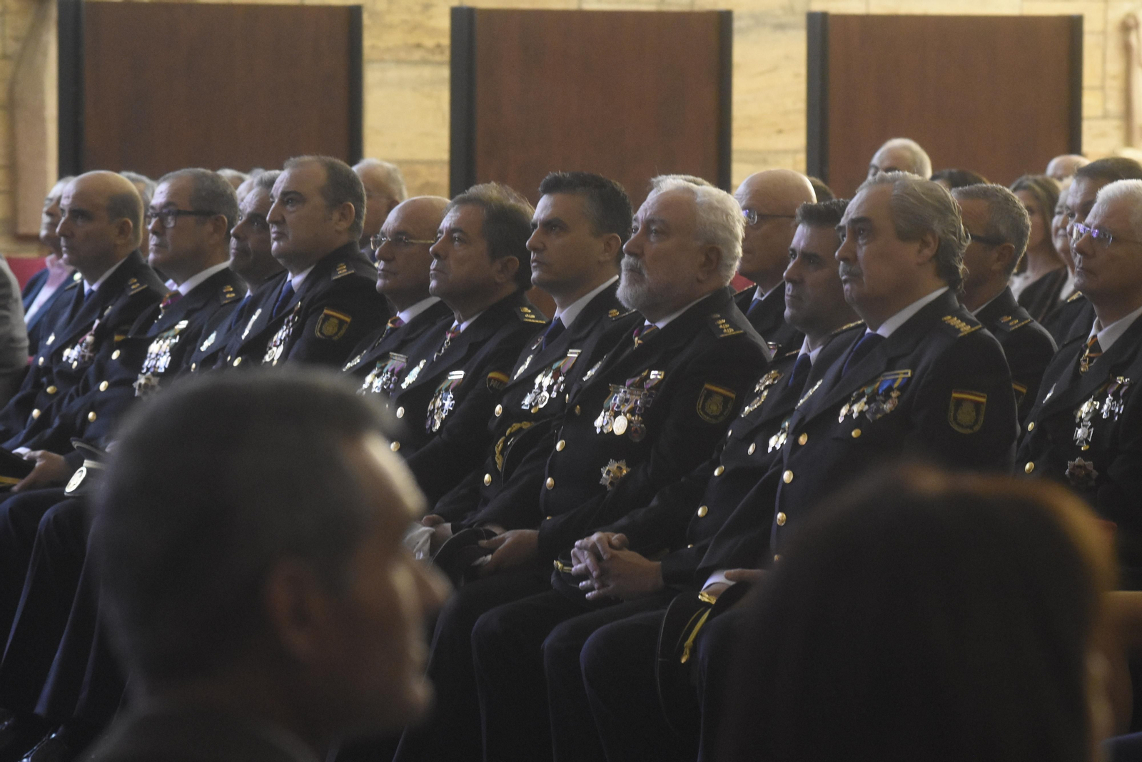 Las fotos de la Festividad de los Santos Ángeles Custodios, Patrones de la Policía Nacional, en Córdoba