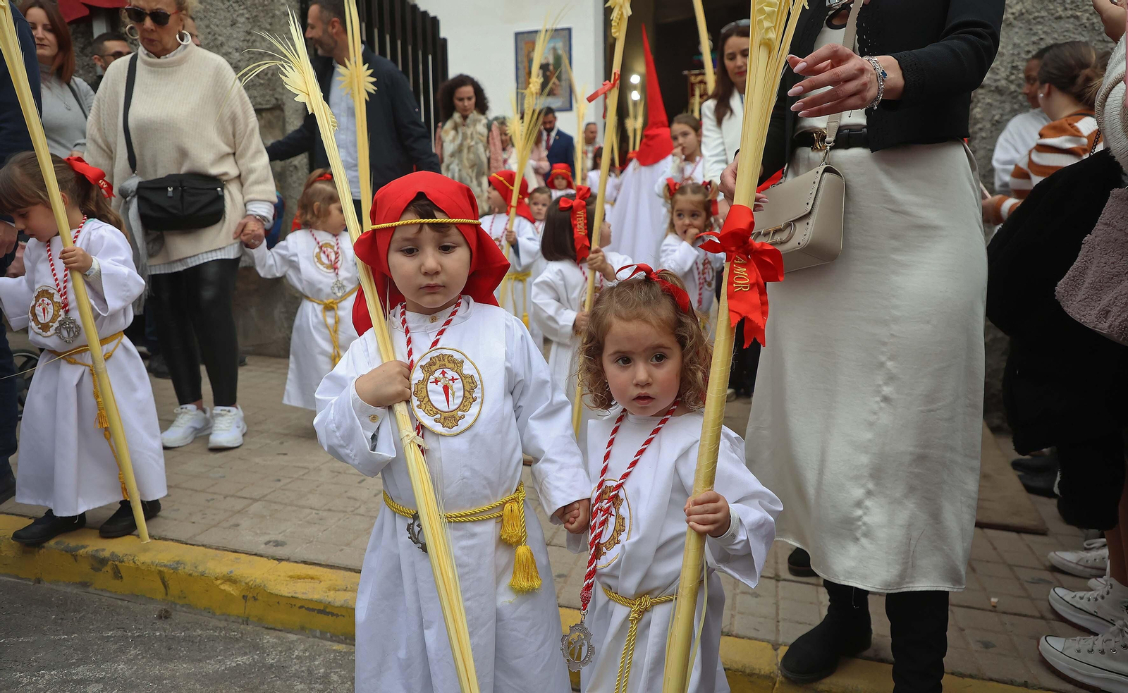 Fotos del Domingo de Ramos en Algeciras: La Borriquita y Oración en el Huerto