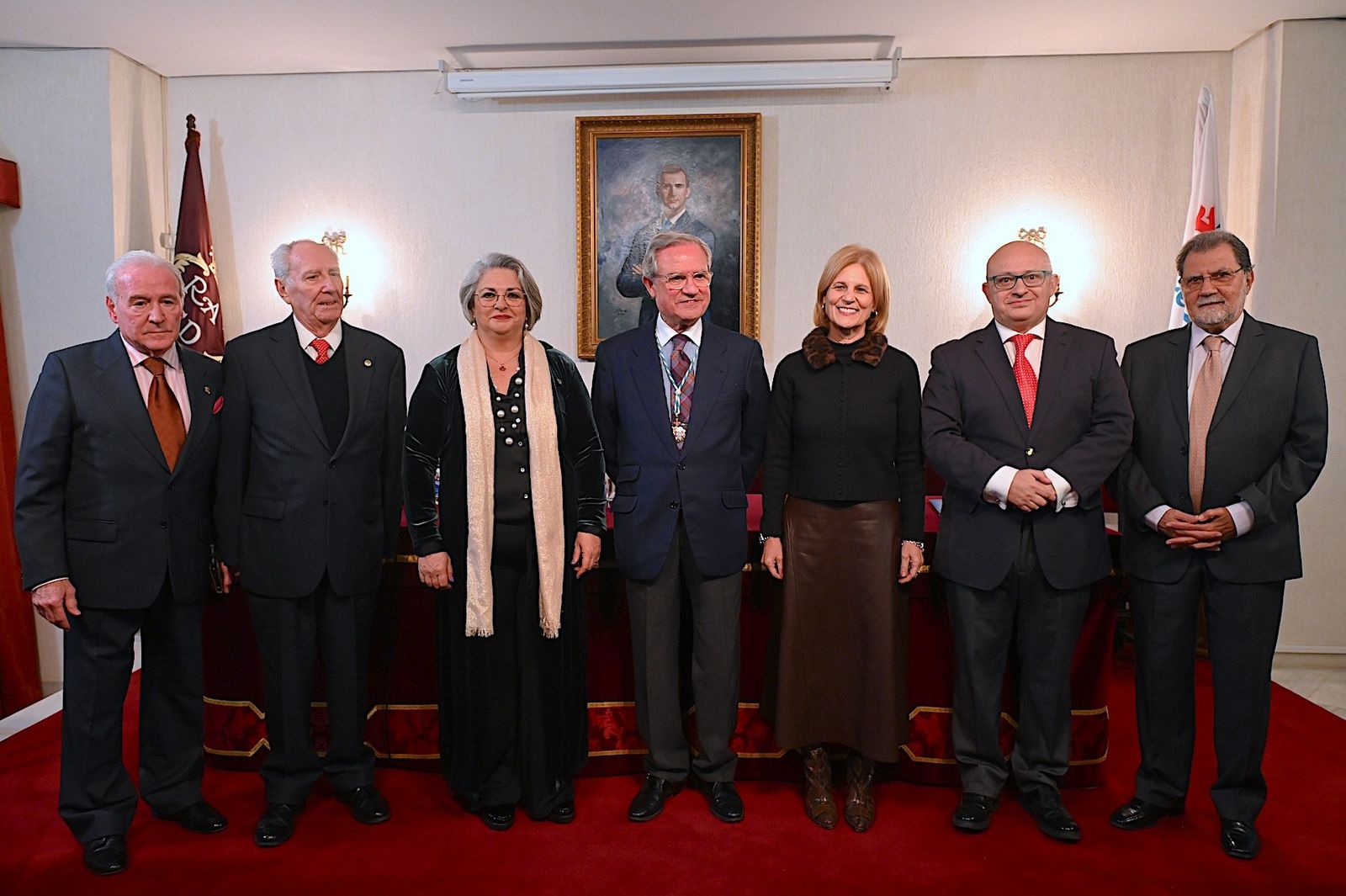 Presidencia del Pregón Oficial de los Reyes Magos pronunciado por Gemma García Bermúdez.