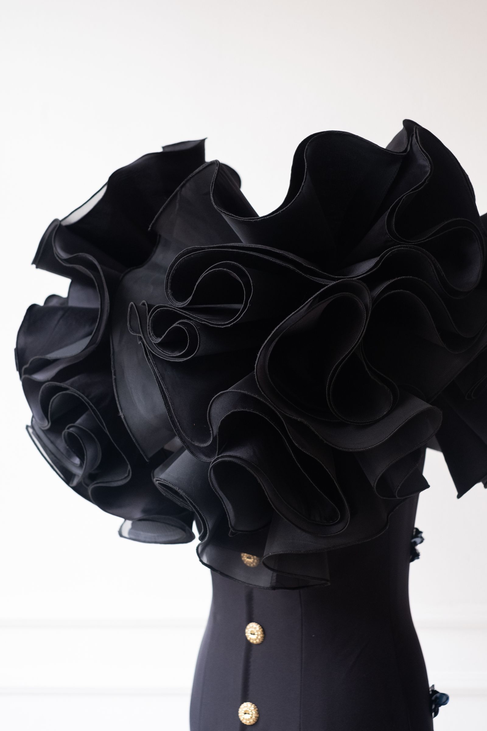 Weddings With Love reúne a artistas, empresarios e influencers en un evento solidario, todas las imágenes