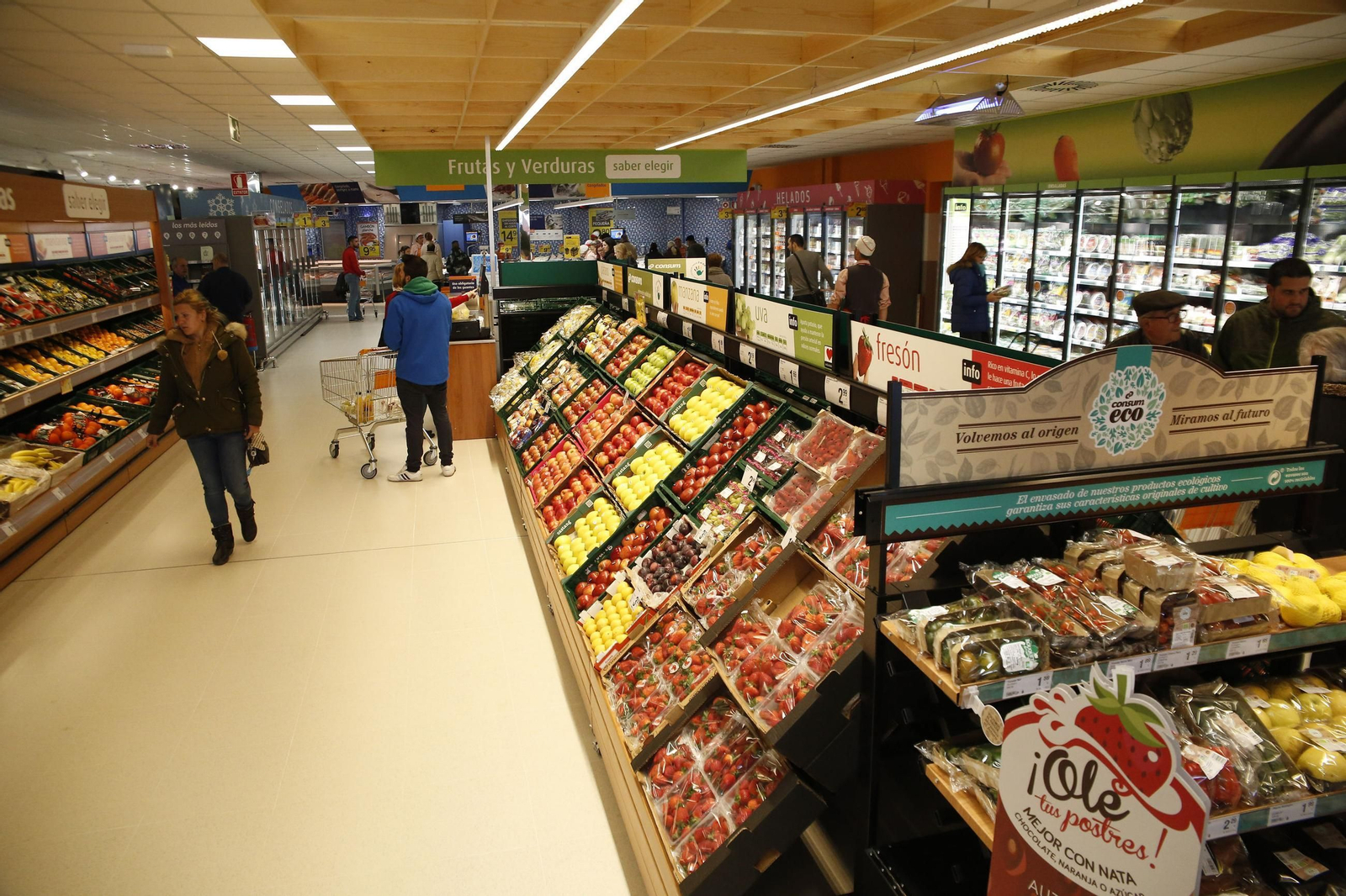 Imagen de archivo de un supermercado Consum