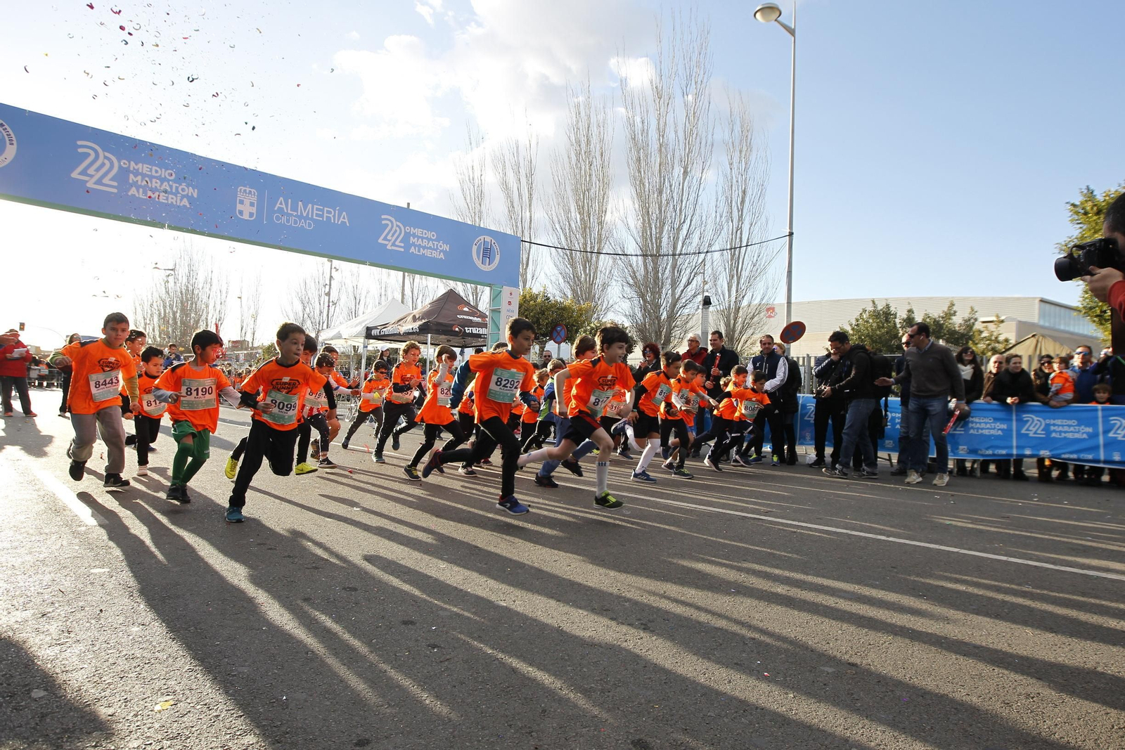 Fotogalería de la Feria del Corredor y las carreras infantiles.