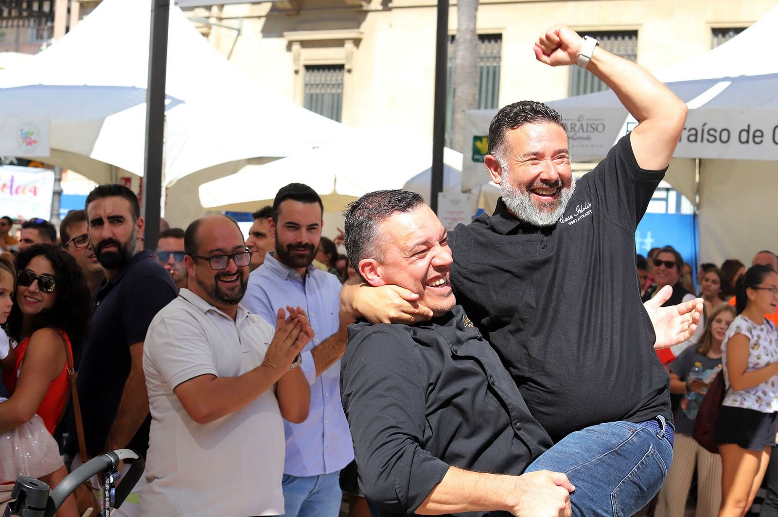 Imágenes de la Feria de la Tapa. Casa Idolina gana el concurso a la mejor tapa