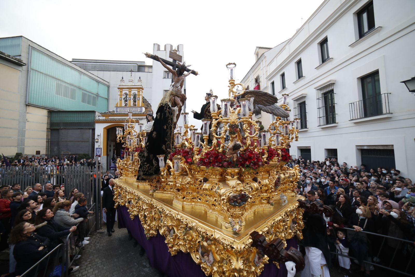 Fotos de Las Aguas el Lunes Santo en la Semana Santa de Sevilla