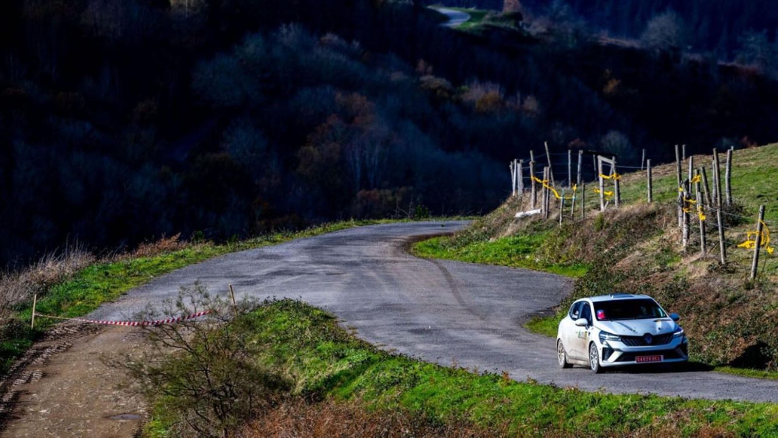 La popular competición del occidente asturiano contó con la presencia de los dos pilotos almerienses.