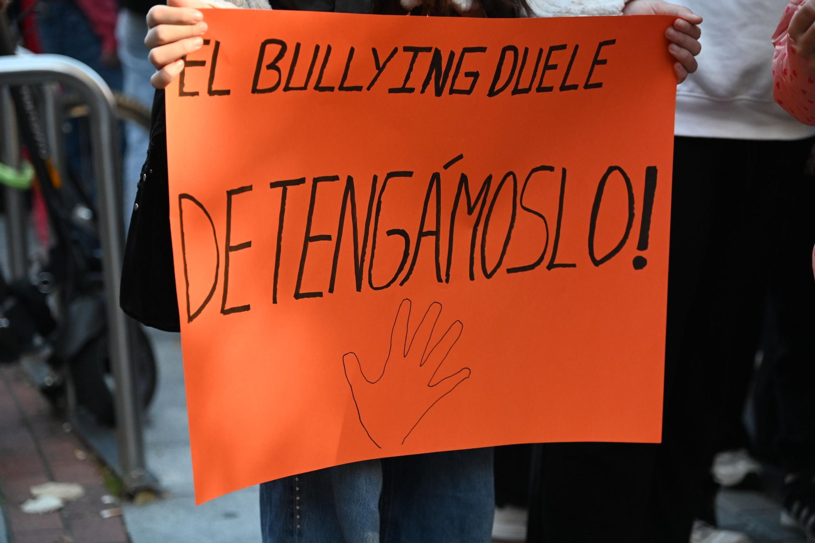 Las manifestaciones estudiantiles alzan su voz contra el 'bullying' a lo largo y ancho de España